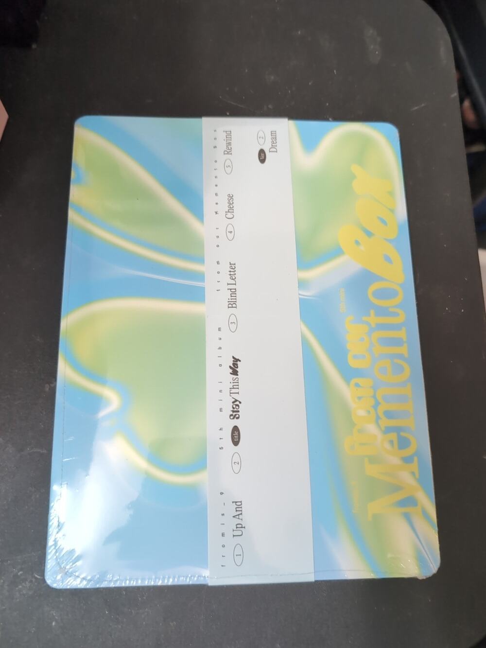 New From Our Memmento Box - incl. 80pg Photo Book, Sticker Sealed